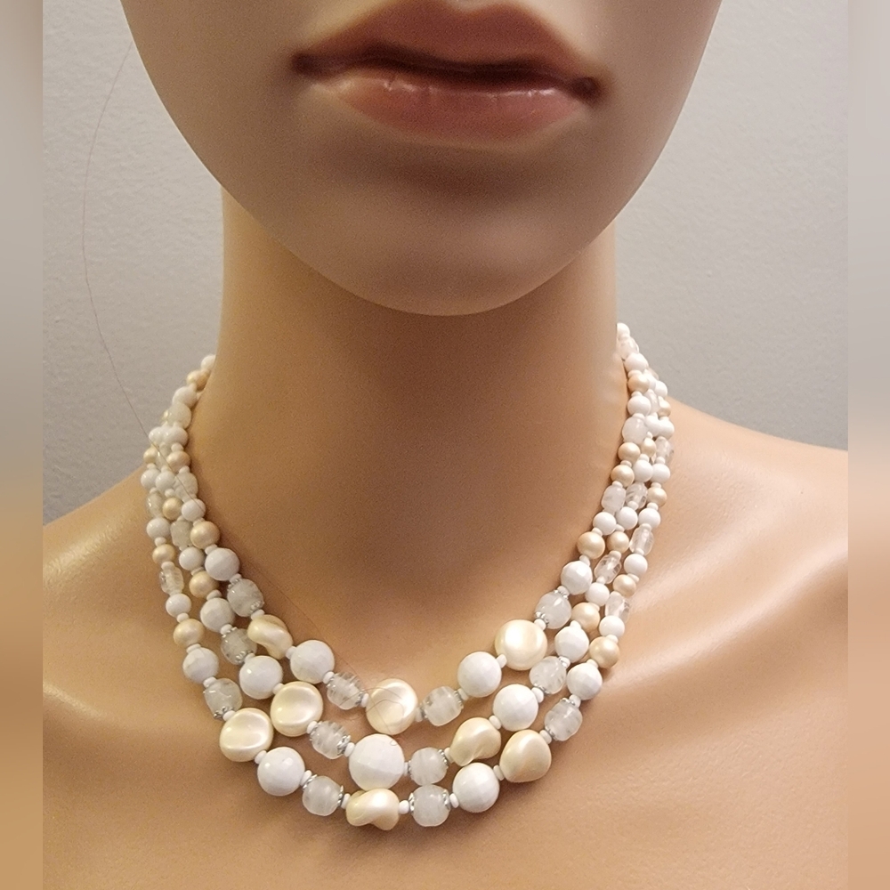 JAPAN Bead Necklace